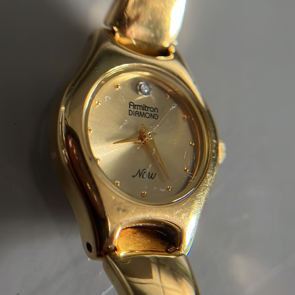 Armitron Now Gold Tone Ladies Bangle Bracelet Watch - Picture 4 of 15